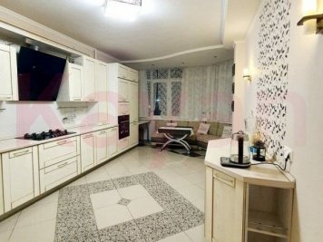Продажа 3-комн. квартиры, 106 кв.м фото 