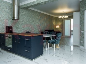 Продажа 2-комн. квартиры, 97.9 кв.м фото 