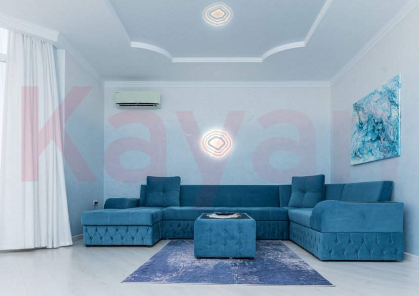 Продажа 3-комн. квартиры, 210 кв.м фото 1