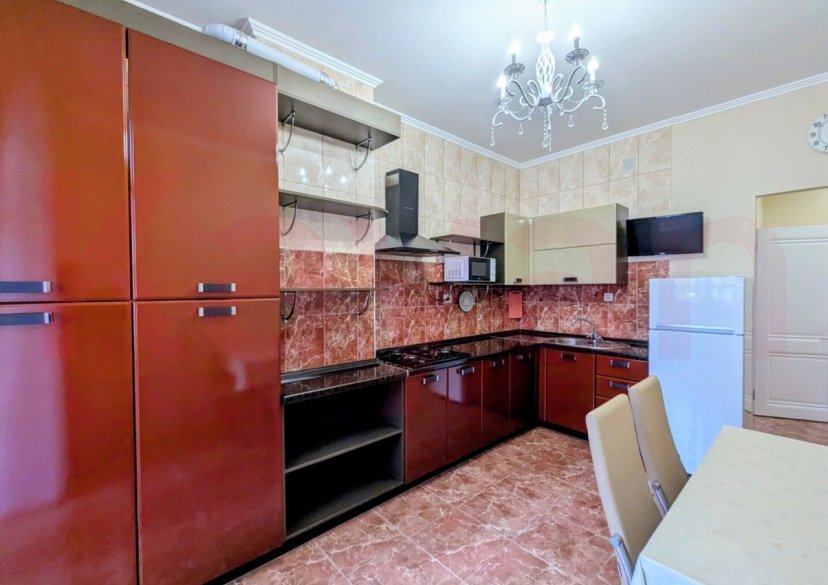 Продажа 1-комн. квартиры, 50 кв.м фото 0