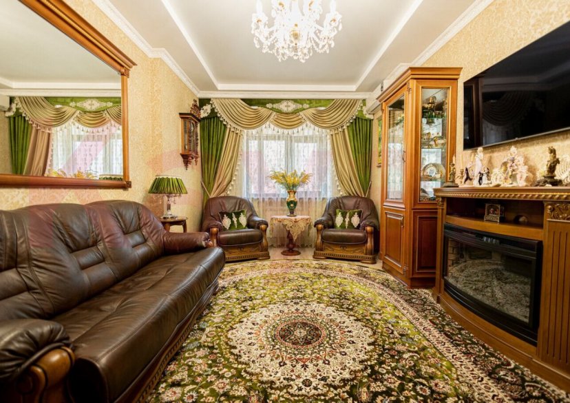 Продажа 2-комн. квартиры, 78 кв.м фото 0