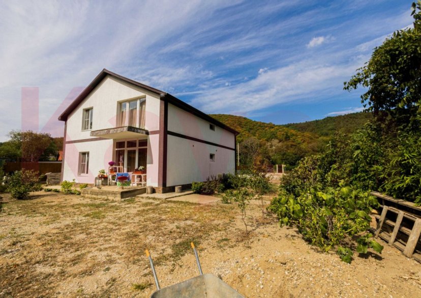 Продажа дома, 180 кв.м фото 0